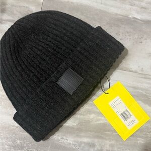 Black Ribbed Knit Beanie